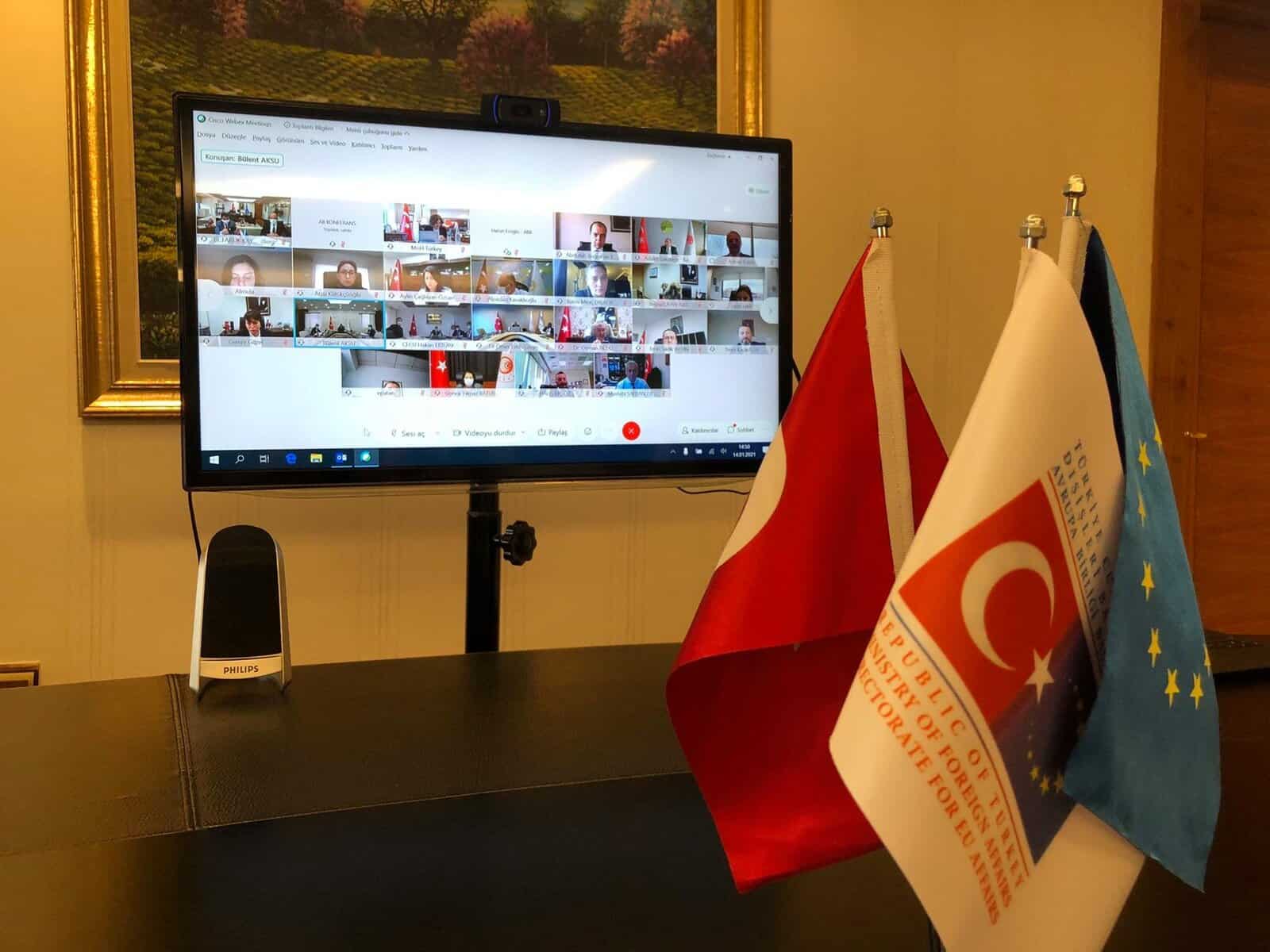 EU: Demokratischer Rückschritt in der Türkei setzt sich fort