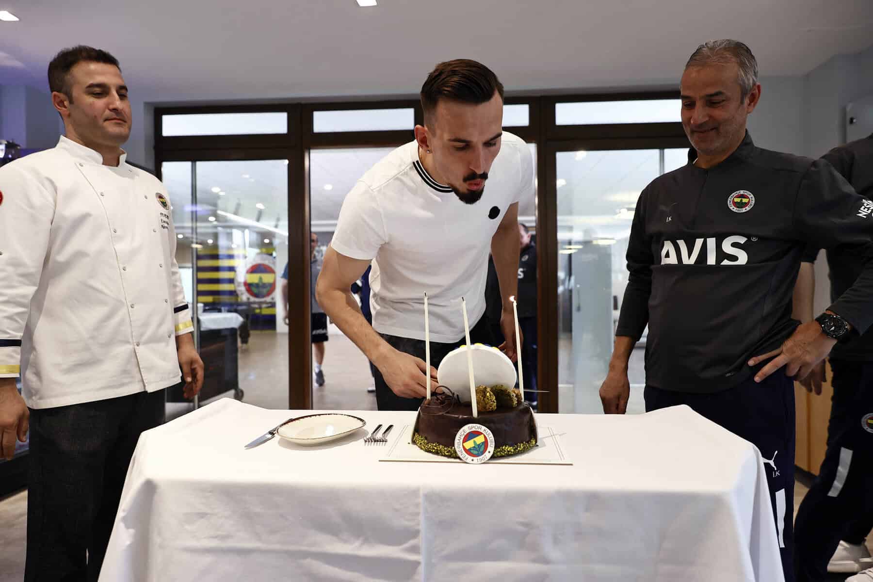 Als Schnäppchen: Berisha verlässt Fenerbahçe endgültig