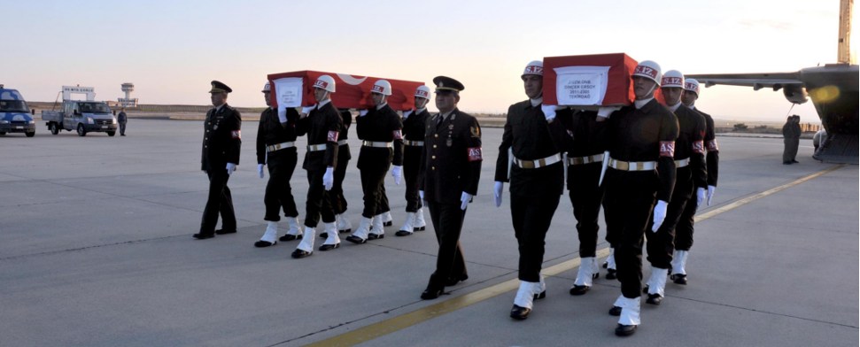 Militär leitet nach Helikopterabsturz Untersuchungen ein