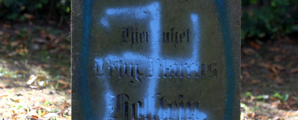 9% der Deutschen haben ein „rechtsextremes Weltbild“