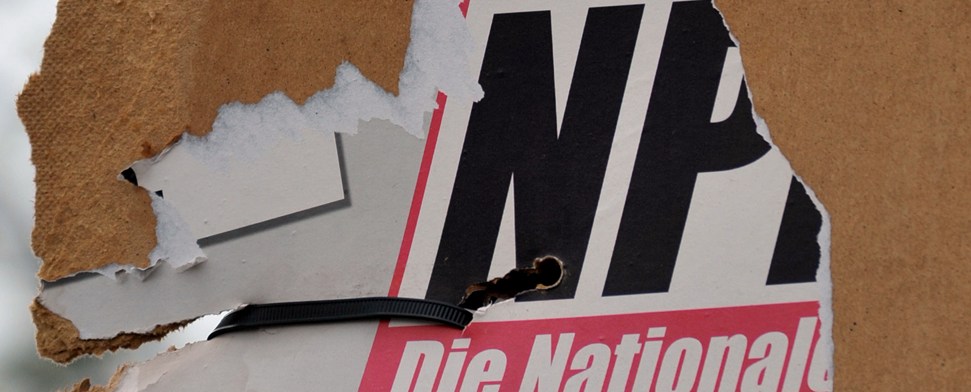 Rechts beruft sich auf Recht