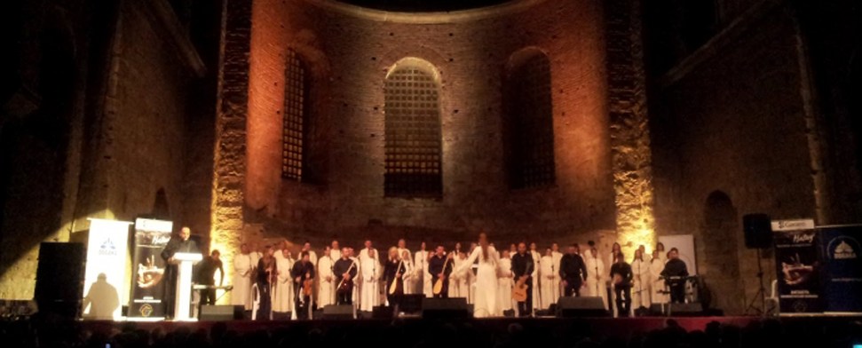 In acht Sprachen für den interreligiösen Dialog