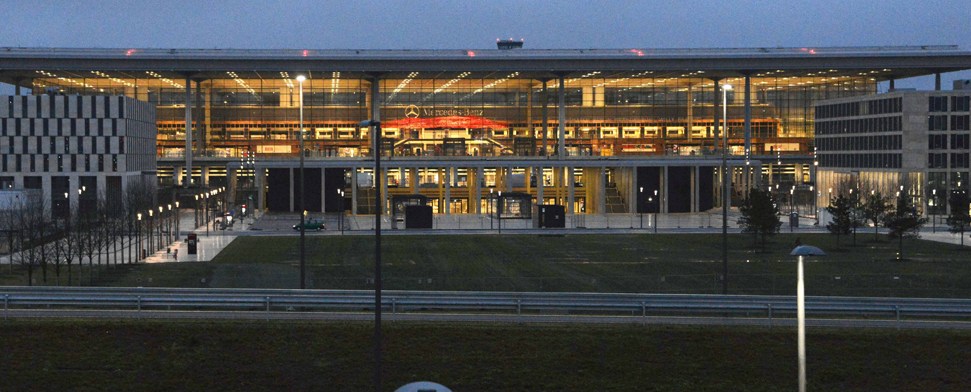 Auch 2013 keine Fertigstellung – Wowereit massiv unter Druck