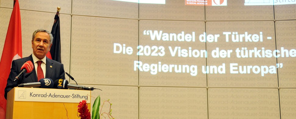 Türkischer Vizepremier: „Viele Journalisten könnten bald freikommen“