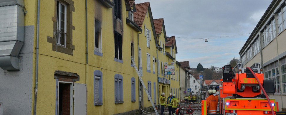 Nicht nur Häuser von Türken brennen