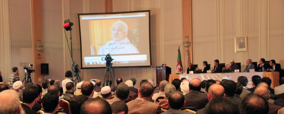 Gülen-Bewegung: „Durch Transparenz Akzeptanz erhöhen“