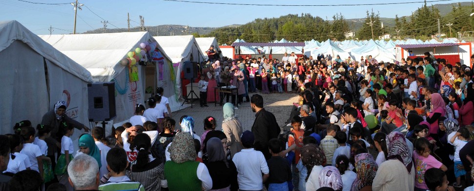 Türkisch-Olympiade im Flüchtlingszelt