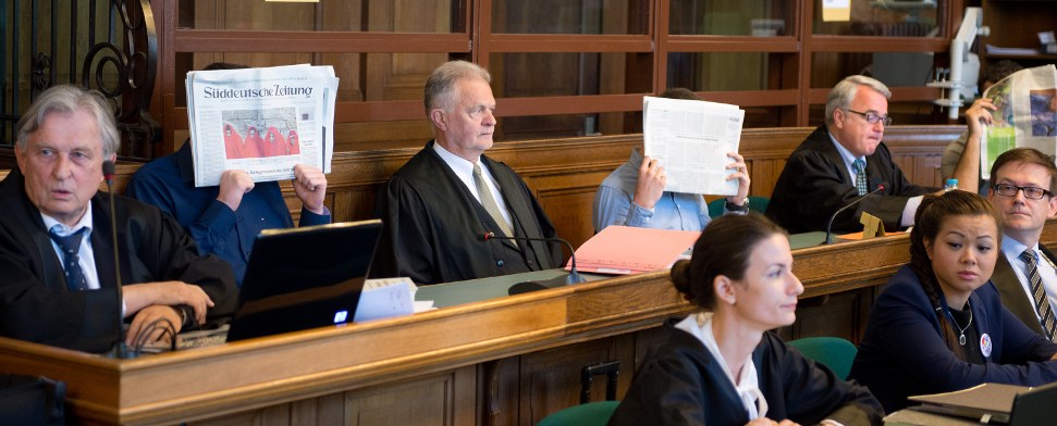 Tod von Jonny K.: Polizeibeamter als Zeuge vernommen