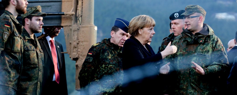 Merkel: Keine Waffen an syrische Opposition