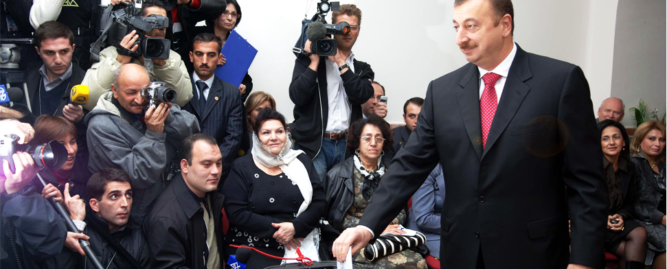 Aserbaidschan: Alijew gewinnt Präsidentschaftswahlen