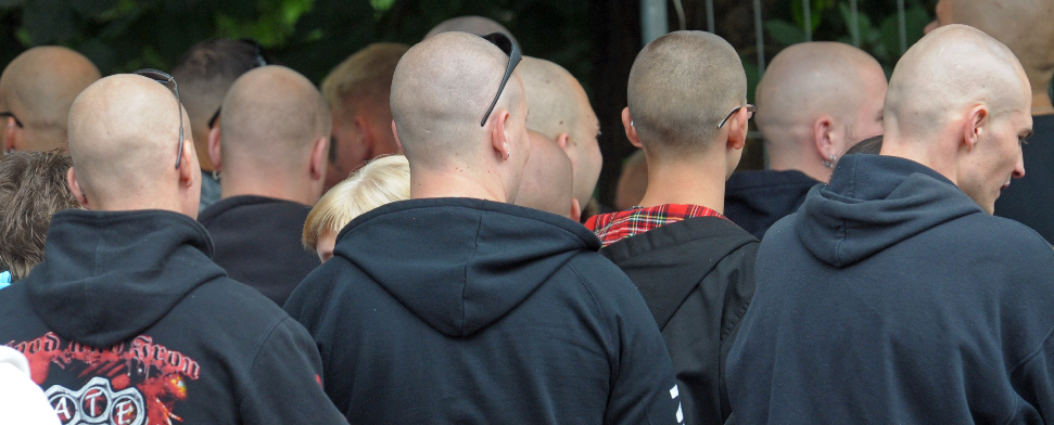 Mölln gedenkt der rechtsextremen Brandanschläge vor 25 Jahren