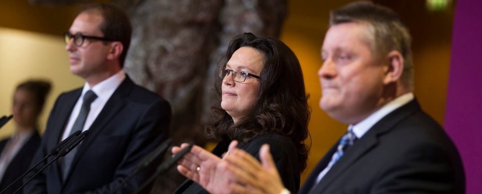 Gröhe macht Hoffnung auf Doppelpass