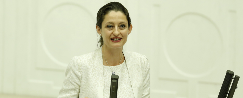 Türkei: Nach dem Kopftuch nun auch Hosen erlaubt