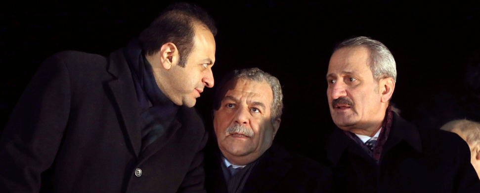 Erdogans Rachepolitik trifft Frauen von Polizeibeamten