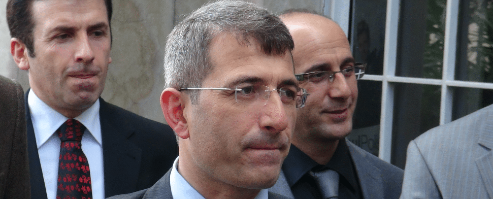 „Verdunkelung von Beweismitteln und Fluchthilfe für Verdächtige“