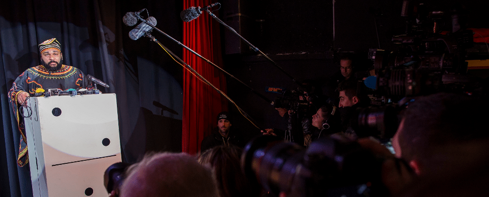 „Ich habe mich noch nicht zwischen den Juden und Nazis entschieden“