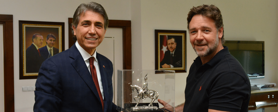 „The Water Diviner“: Russell Crowe bringt Çanakkale auf die Leinwand