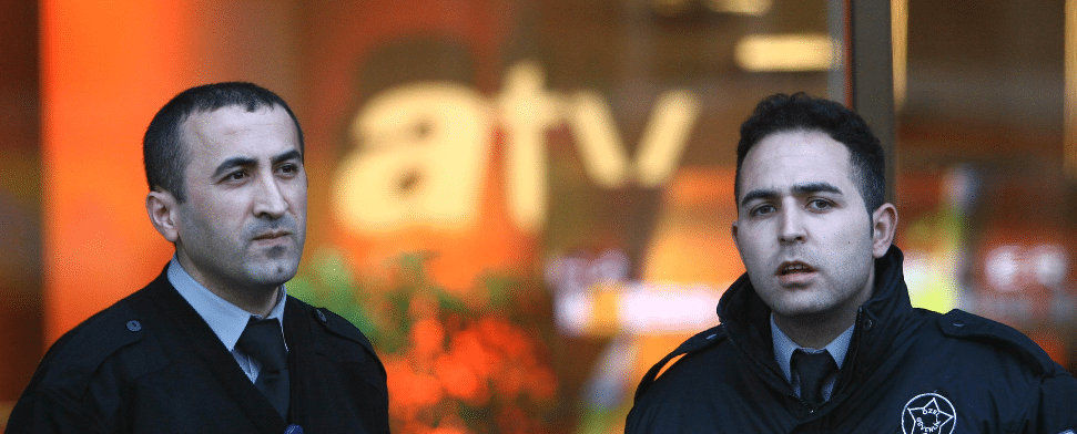 Finanzierung gegen Auftragsvergabe: Opposition wittert Vetternwirtschaft und Korruption