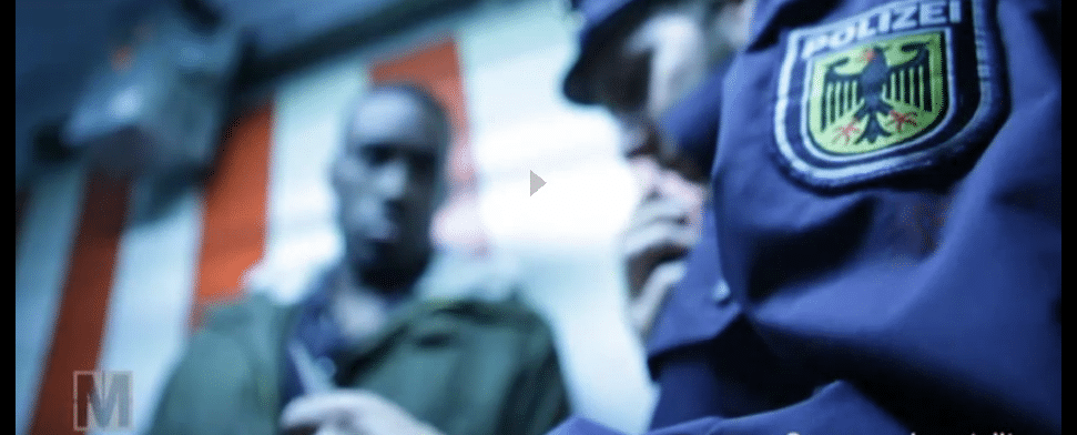 Racial Profiling: Wie der deutsche Staat Minderheiten schikaniert