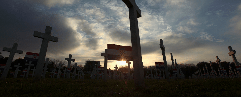 UN-Gericht eröffnet Völkermord-Verfahren gegen Serbien