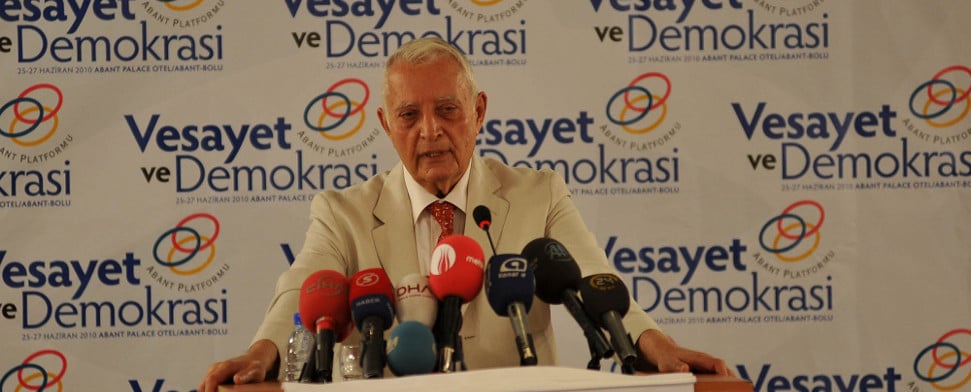 „Die Türkei steht auf des Messers Schneide“