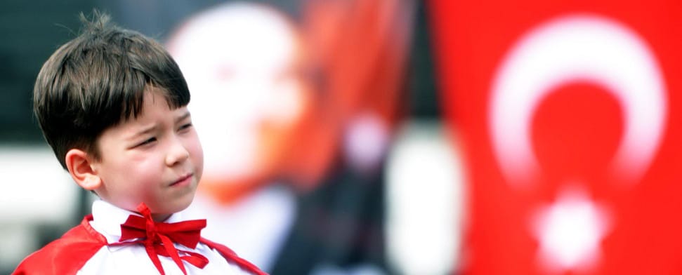 Çocuklarımız geleceğimizdir – Türken feiern Kinderfest
