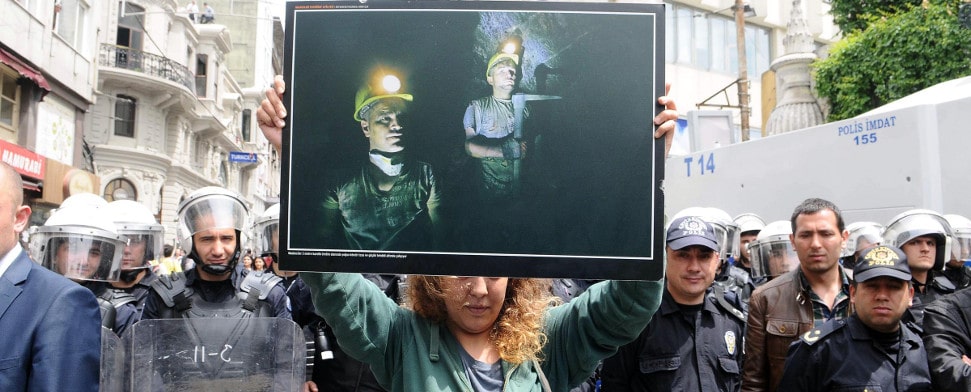 Gewerkschaften: Bei Arbeitsunfällen im Bergbau kamen im letzten halben Jahr 820 Kumpel um