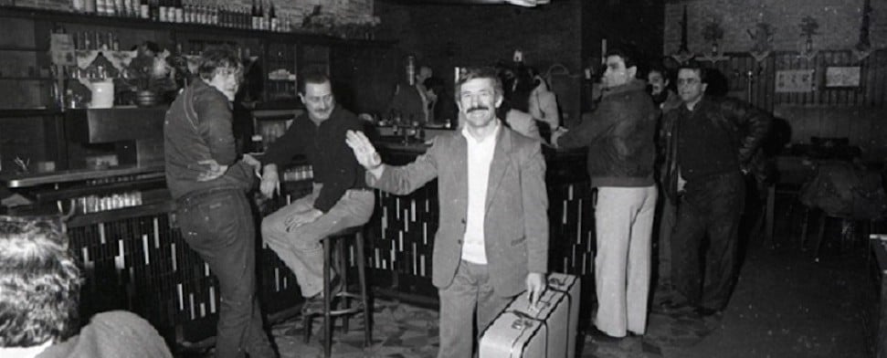 „Sie kommen hinzu, nicht herein.”