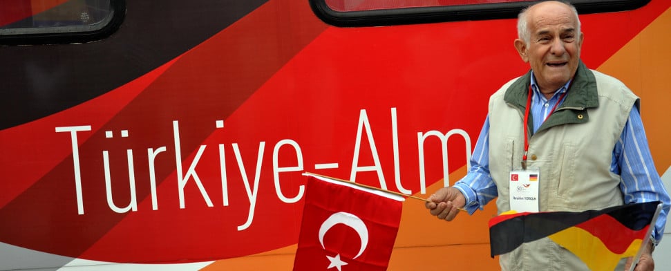 Deutsch-türkische Nöte: Zwischen Doppelpass-Debatte und Erdoğan