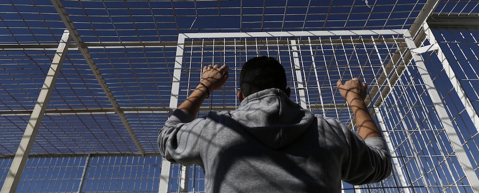 AI: EU hält Grenzen für wichtiger als Menschen