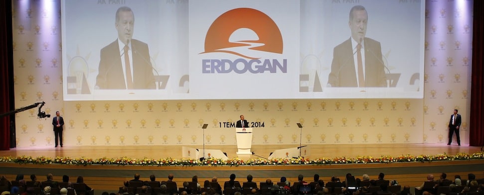 Erdoğan ist Präsidentschaftskandidat und bleibt Ministerpräsident und Parteivorsitzender