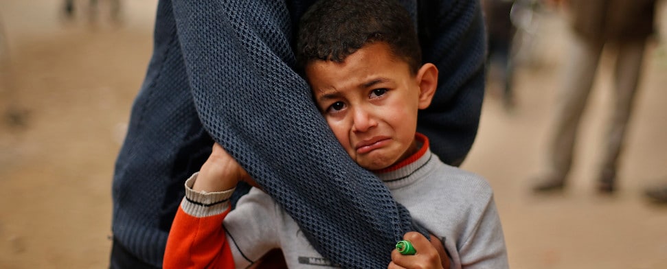 Rotes Kreuz: Helfer riskieren ihr Leben – Etwa 117 000 Menschen vertrieben