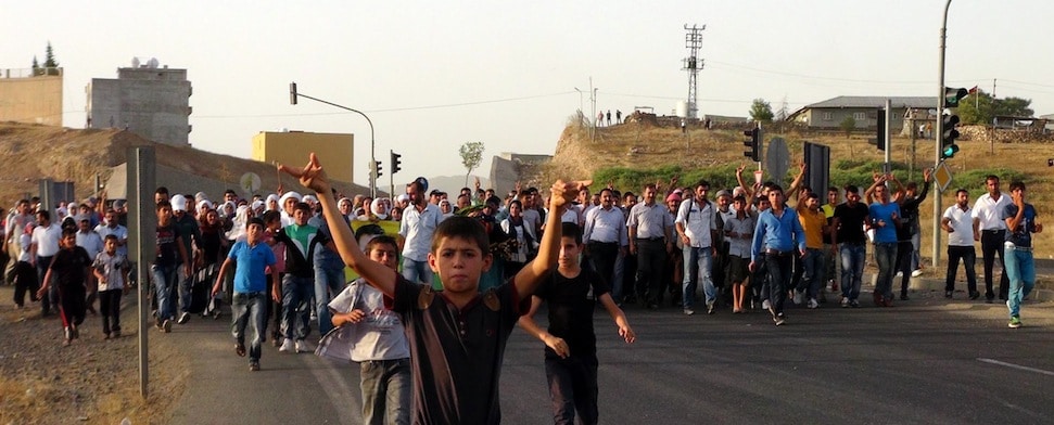 Rojava: Wie läuft es wirtschaftlich und politisch?