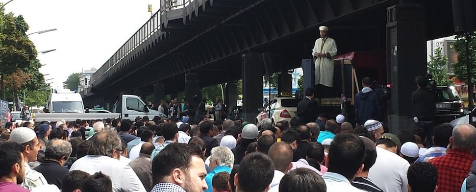 Was wäre, wenn nicht eine Moschee, sondern eine Synagoge gebrannt hätte?