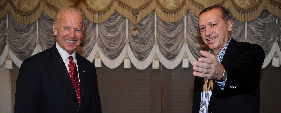 Biden entschuldigt sich bei Erdoğan: „Niemand hat absichtlich IS geholfen“