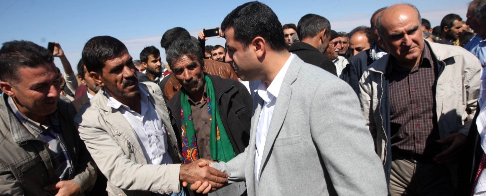 IS: Demirtaş fordert „historisches Bündnis“ von Kurden und türkischer Armee