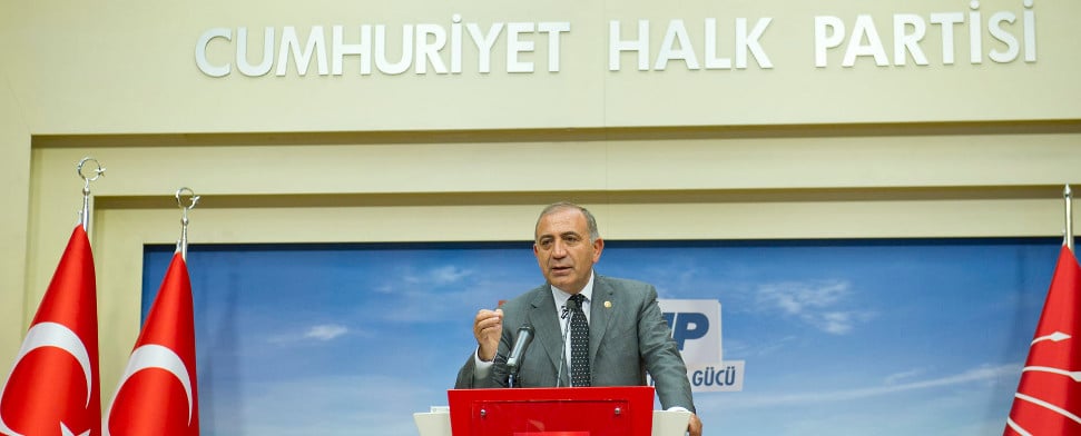 „Wir bekommen von AKP-Abgeordneten Unterlagen zu Korruptionsfällen zugespielt“