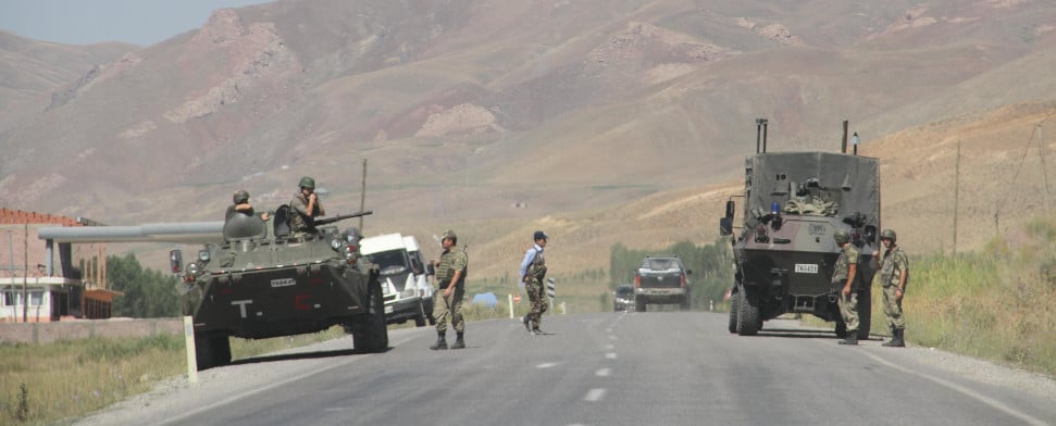 Erstmals seit 2013: Türkische Armee bombardiert PKK