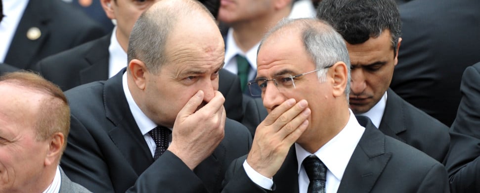 Türkei: Innenminister räumt rechtsfreie Räume unter PKK-Führung ein – Wahlen in Gefahr?