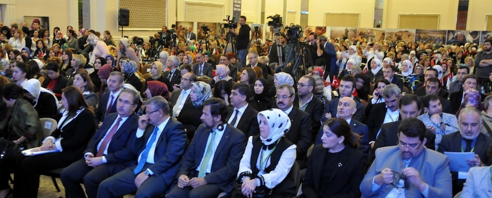 AKP geht gegen kritische Medien vor: Systematische Ausgrenzung von Zaman, Taraf und Yurt