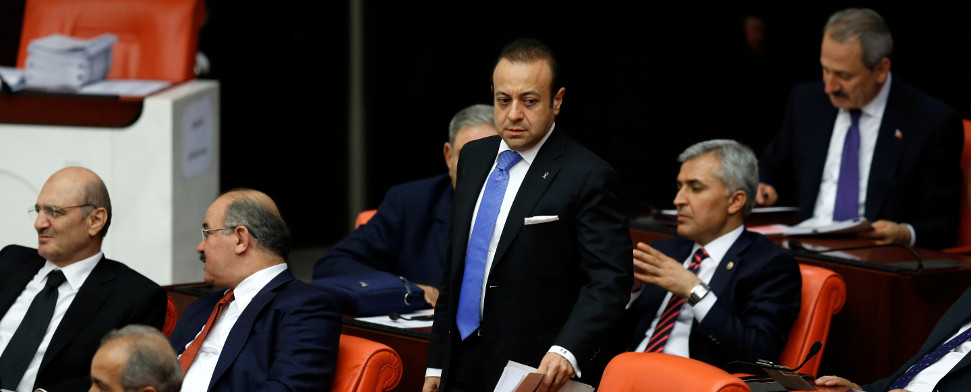 Türkei: Parlament lehnt mit AKP-Stimmen Korruptionsprozess gegen Ex-Minister ab