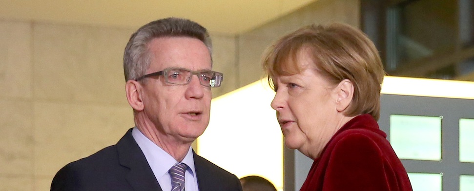 Pariser Attentat löst in Deutschland erneut Sicherheitsdebatte aus