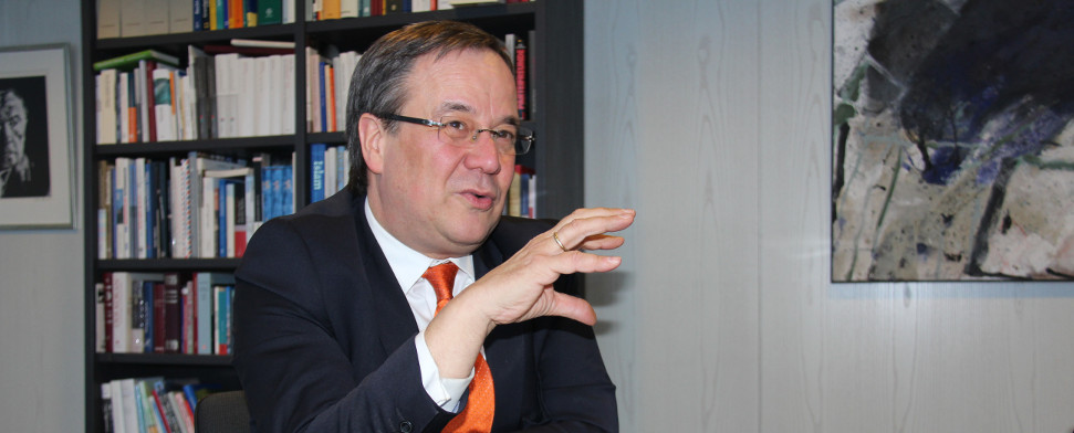 Laschet: „Die zehn Gebote sind keine christliche Erfindung“