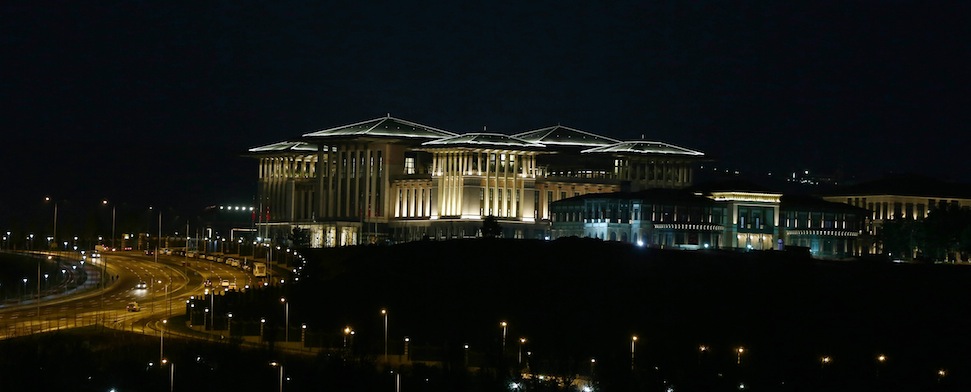 Ak Saray: Bescheidenes Leben, bescheidene Küche