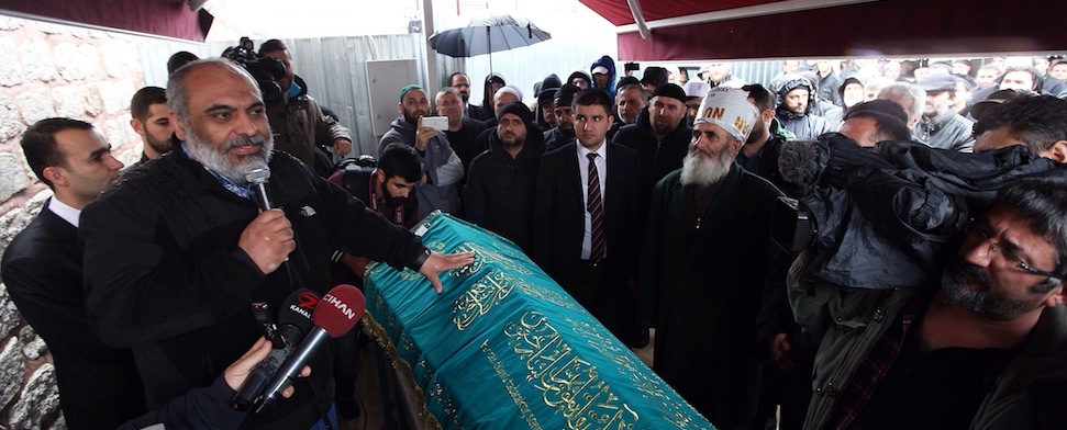 İHH-Vorsitzender warnt vor russischem Geheimdienst: „Niemand unter euch ist sicher“