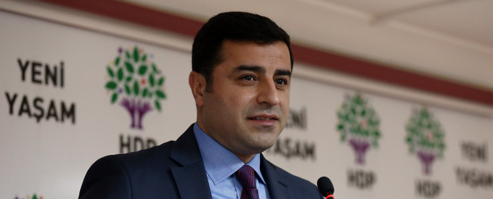 Demirtaş: „Wenn wir die Wahlhürde nicht schaffen, gehört das Parlament Erdoğan“