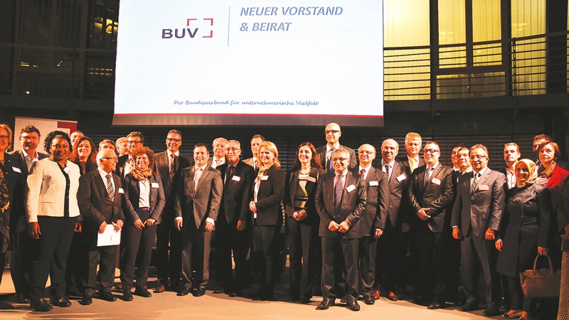 BUV-Jahresversammlung: Armin Laschet ausgezeichnet