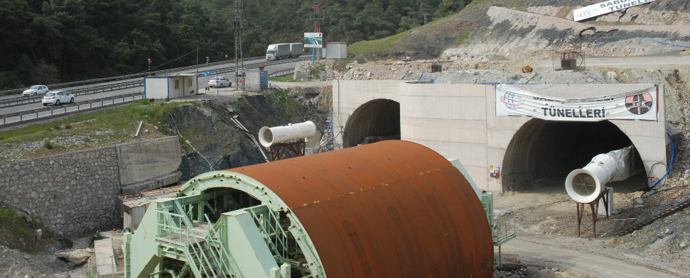 Pleite: Arbeiten an Tunnel zwischen Izmir und Manisa gestoppt