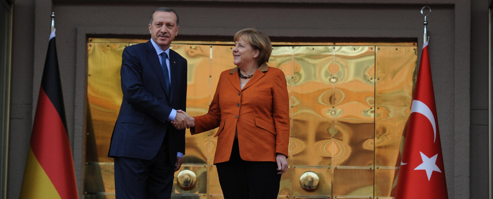 Erdoğan kritisiert Redeverbot: „Deutschland begeht Selbstmord“