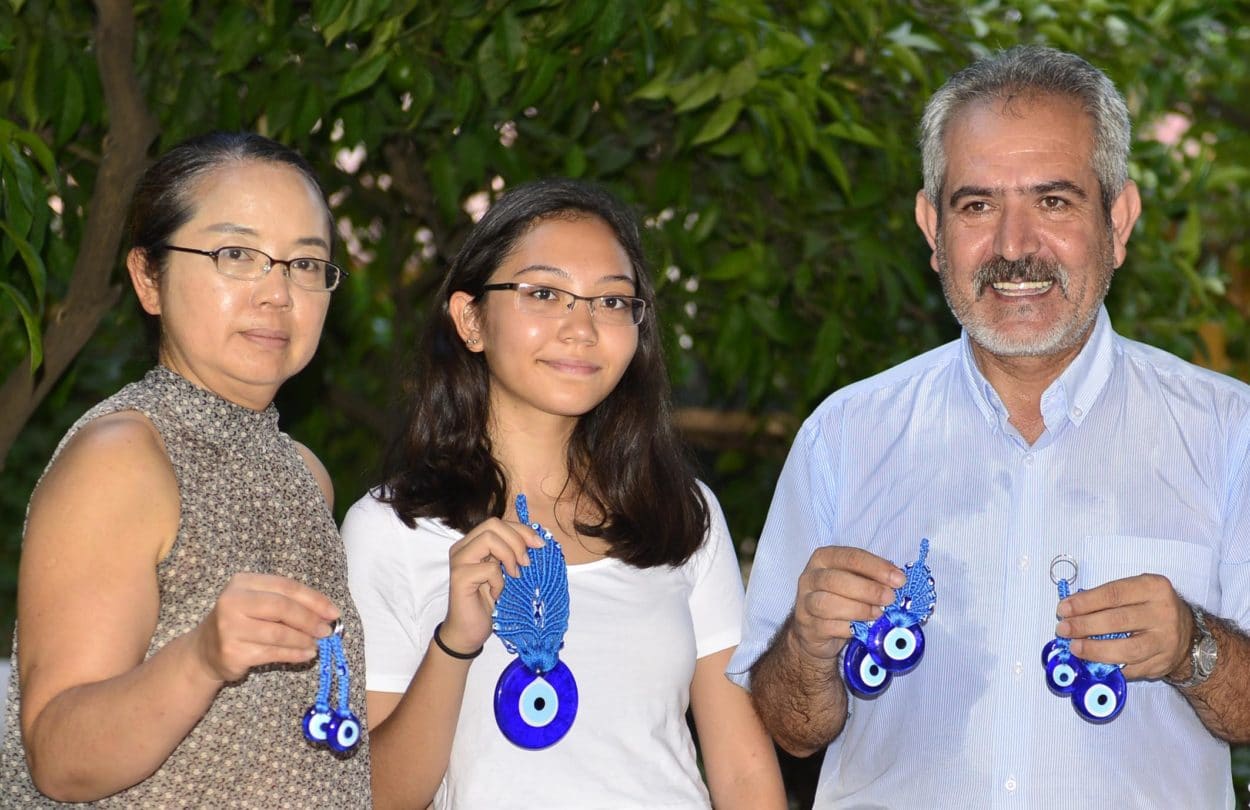 Reich geworden mit einem Blauen Auge